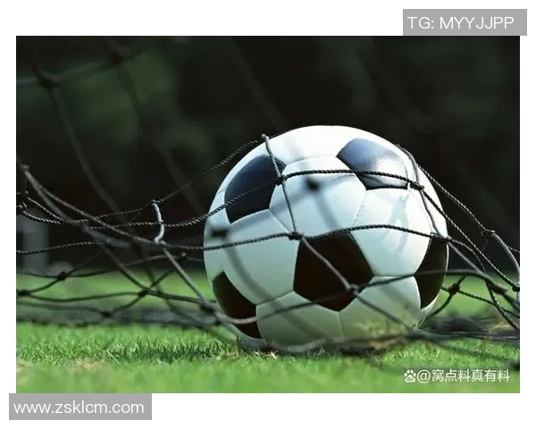 教练深度解析足球战术与技巧提升球员综合素质的关键因素